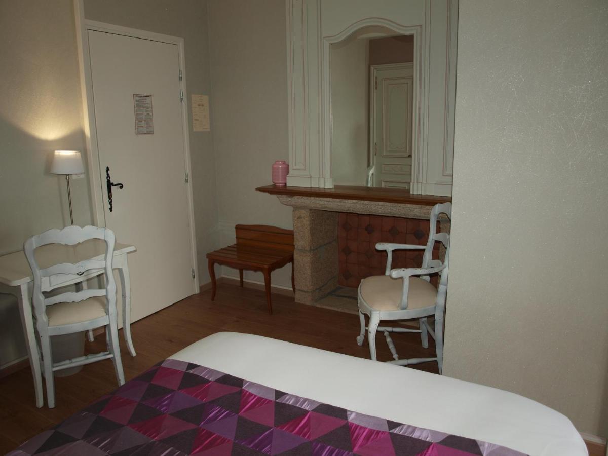 Hotel Les Deux Magots مدينة لا روش بيرنارد المظهر الخارجي الصورة