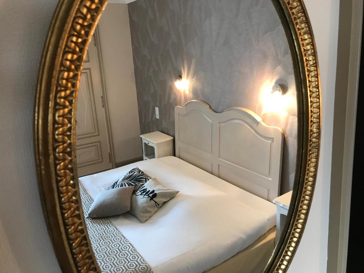 Hotel Les Deux Magots مدينة لا روش بيرنارد المظهر الخارجي الصورة