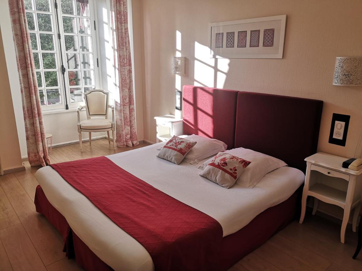 Hotel Les Deux Magots مدينة لا روش بيرنارد المظهر الخارجي الصورة
