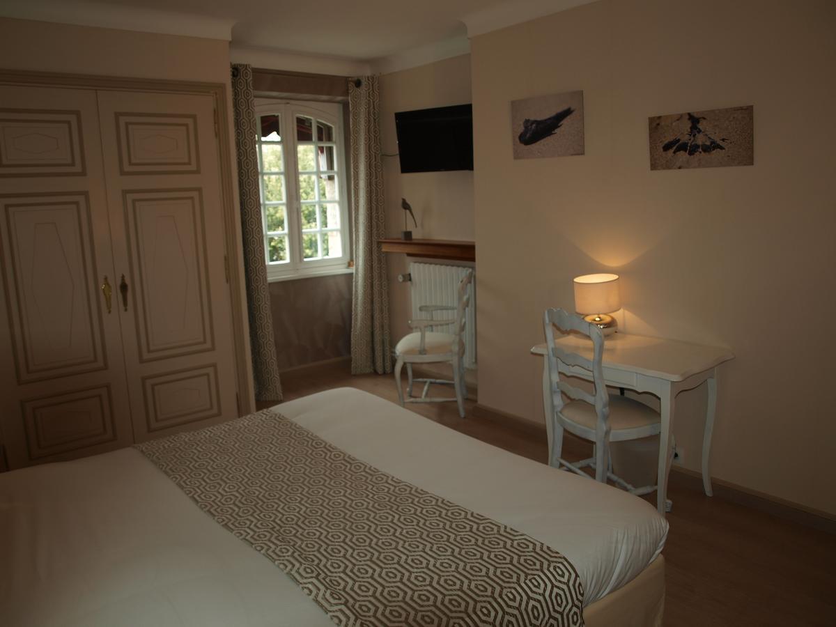 Hotel Les Deux Magots مدينة لا روش بيرنارد المظهر الخارجي الصورة
