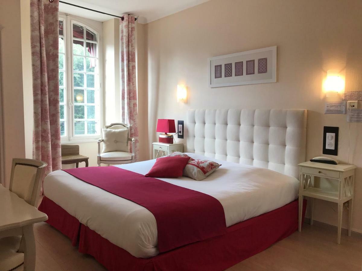 Hotel Les Deux Magots مدينة لا روش بيرنارد المظهر الخارجي الصورة